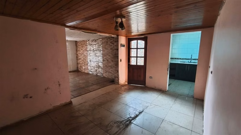 Casa en venta de 4 dorm. en Curacaví