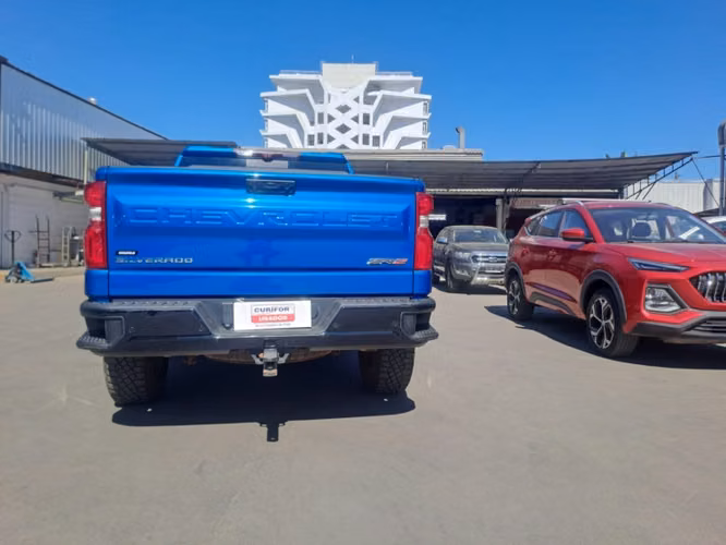 CHEVROLET SILVERADO 6.2 ZR2 AT 4X4 - DESCUENTA IVA - Imagen 15