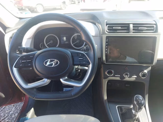 HYUNDAI CRETA 1.5 SU2I PLUS MT