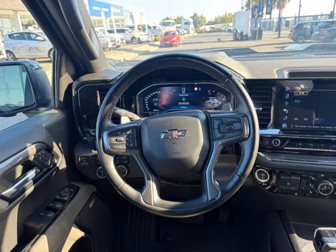 CHEVROLET SILVERADO 6.2 ZR2 AT 4X4 - Imagen 7