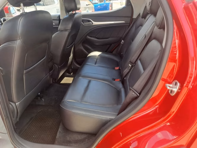 MG ZS 1.5 STD AT - Imagen 10
