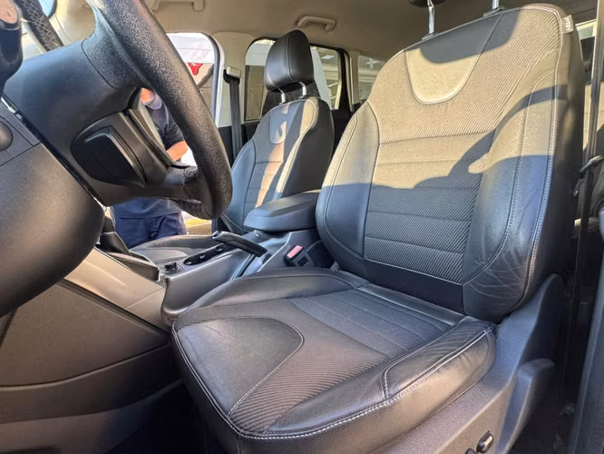 FORD ESCAPE 2.5 AUT