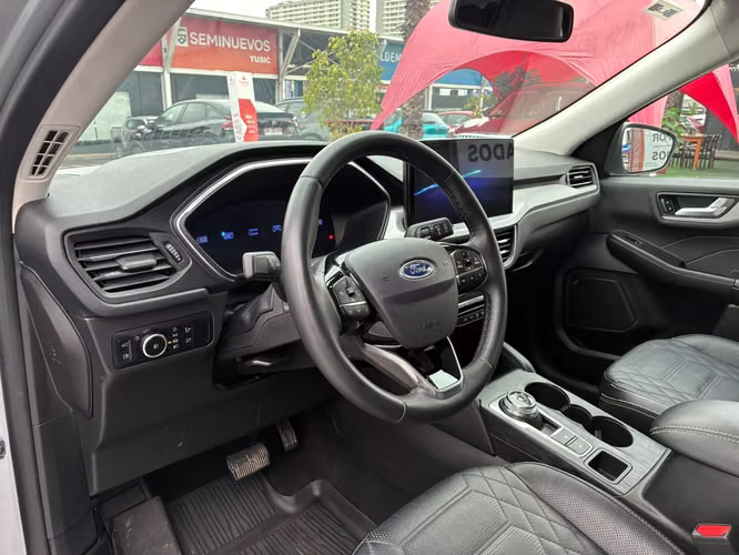 FORD ESCAPE FHEV 2.5 AUT
