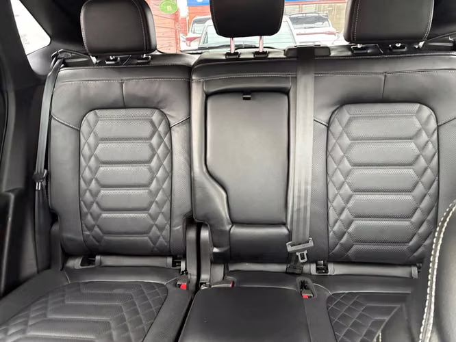 FORD ESCAPE FHEV 2.5 AUT
