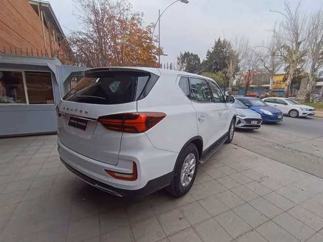 SSANGYONG REXTON 2.0 4X2 MT