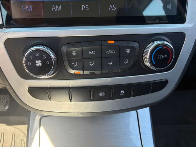 JAC T8 2.0 COMFORT MT 4X2 DIESEL