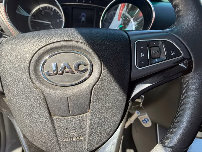 JAC T8 2.0 COMFORT MT 4X2 DIESEL