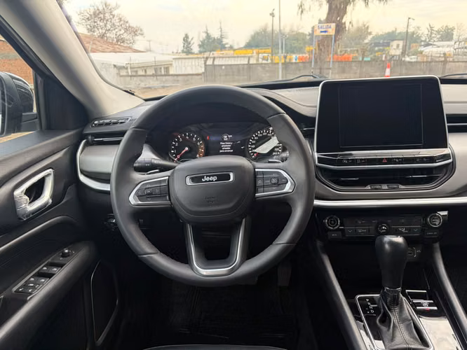 JEEP COMPASS LONGITUDE 1.3 AUT