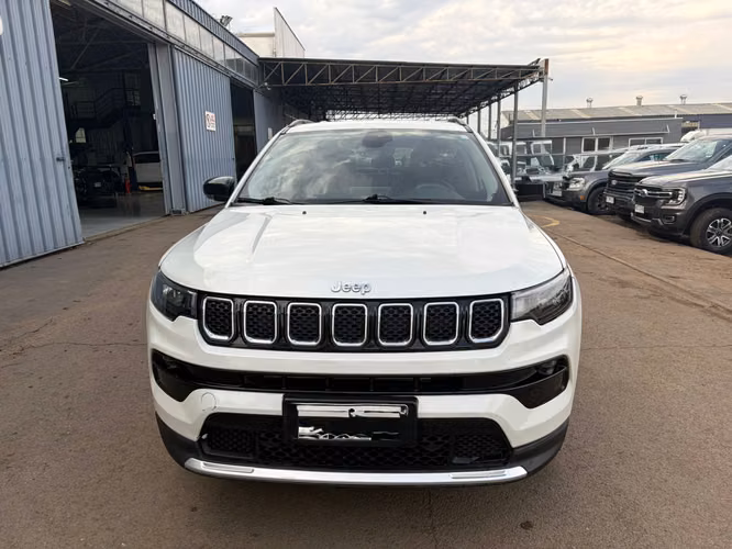 JEEP COMPASS LONGITUDE 1.3 AUT