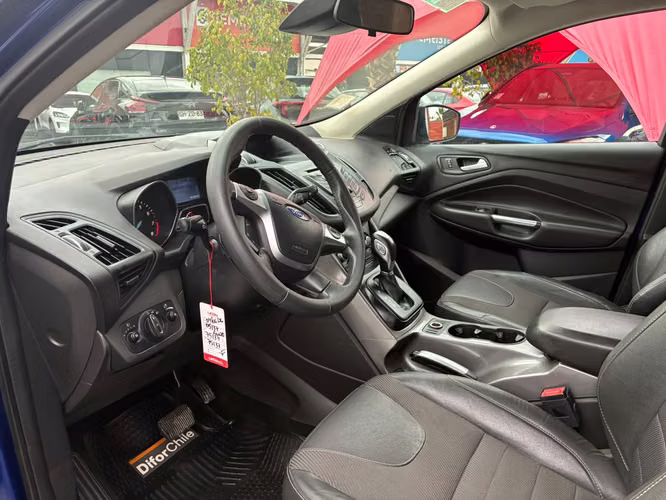 FORD ESCAPE 2.5 S AT 4X2 - Imagen 8