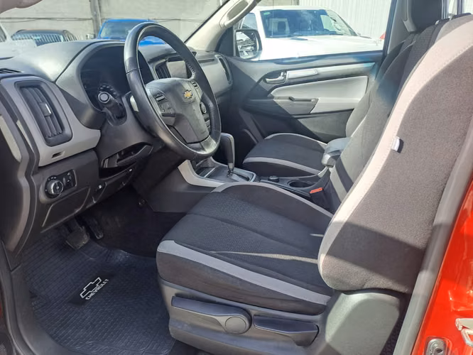 CHEVROLET COLORADO 2.8 LT AT 4X4 DIESEL - Imagen 7