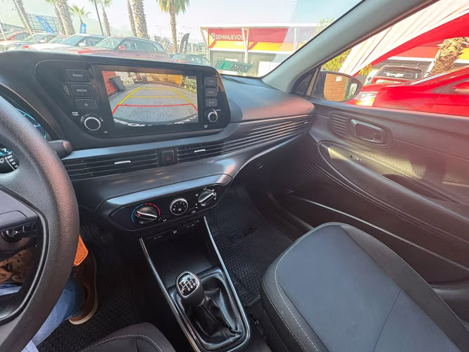 HYUNDAI I20 1.4 BI3 PLUS MT