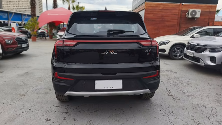 JAC JS4 1.5 LUXURY CVT AT