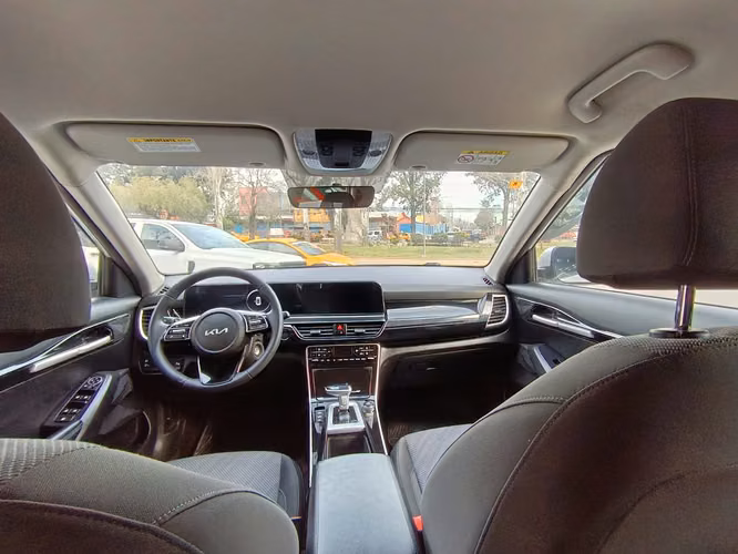 KIA SELTOS 1.5 EX AT - Imagen 10