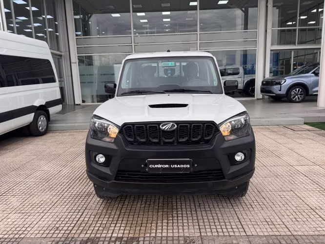 MAHINDRA PIK-UP DC 4X2 MT 2,2 WORK