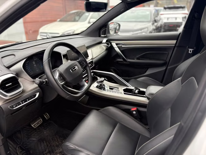 GEELY COOLRAY 1.5 SPORT AUT