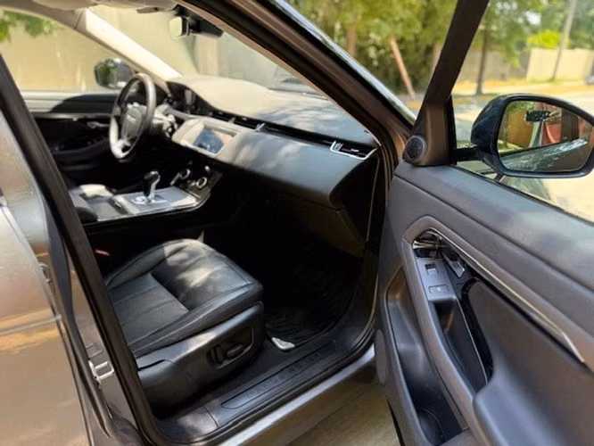 LAND ROVER EVOQUE 2.0I SE - 2021 | 2800