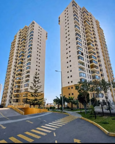 Avenida Cerro Paranal 375. Torre Guadalupe