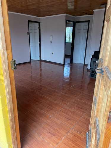 PARCELA CASA SOLIDA MÁS CABAÑA PIRQUE (180232)