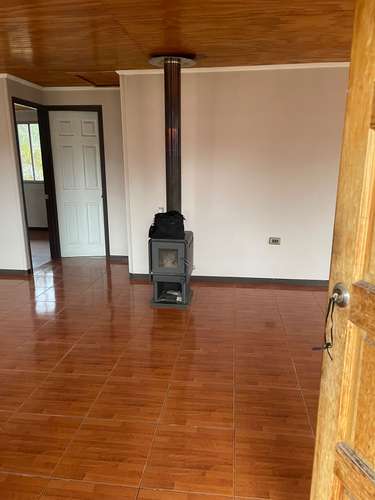 PARCELA CASA SOLIDA MÁS CABAÑA PIRQUE (180232)