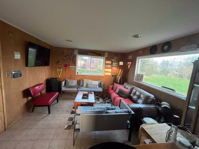 Excelente casa 5D/5B  perfecto estado  (180243)