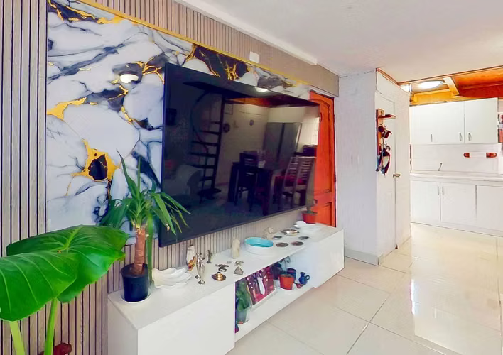 SE VENDE CASA EN LAMPA !! CERCA DE SERVICIOS !!! (180245)