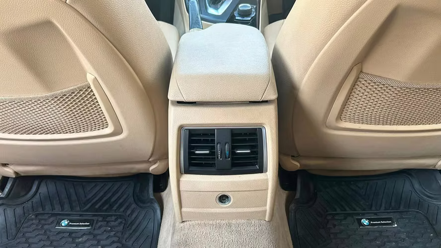 BMW 320i LCI 2.0 AUTOMÁTICO (2016)