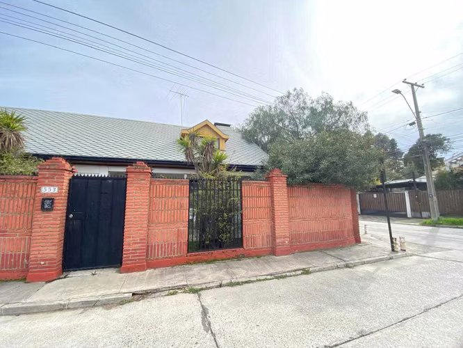 Casa en venta Barrio El Tenis (180227)