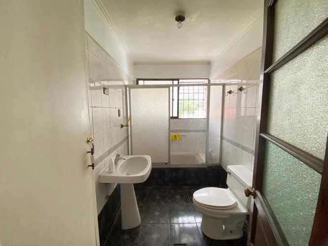 Casa excelente  arriendo Barrio El Tenis (180254)