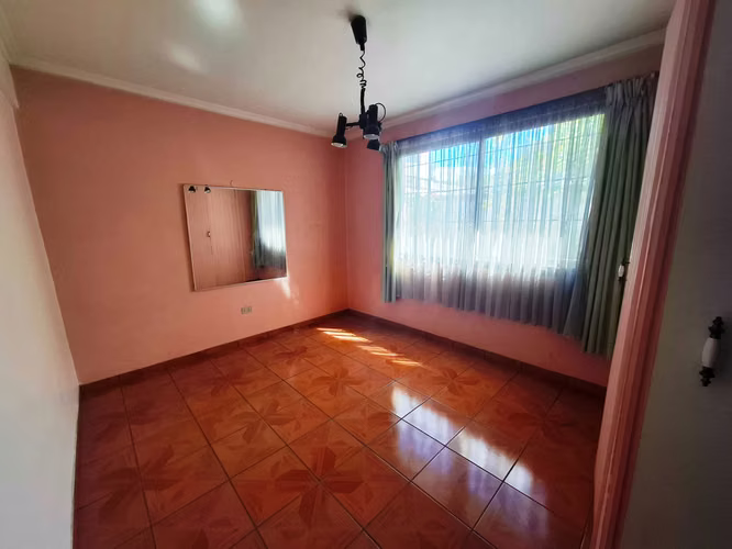 Casa excelente  arriendo Barrio El Tenis (180254)