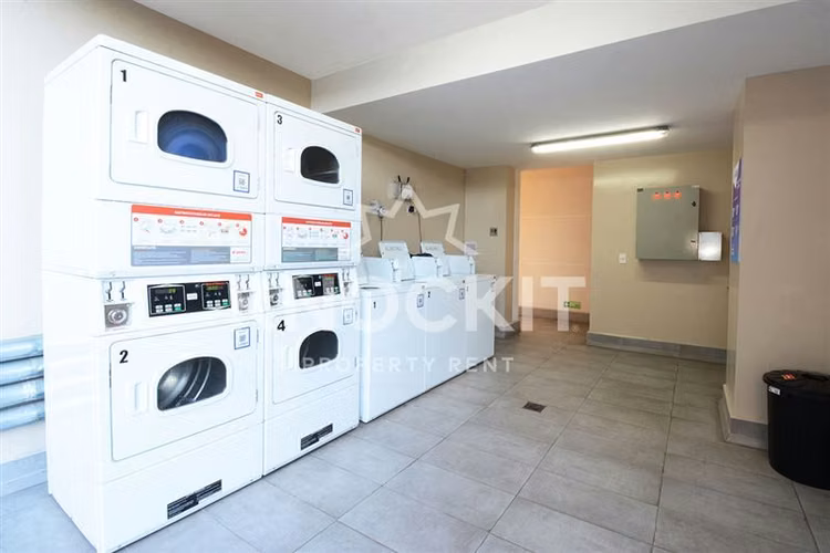 Arriendo Depto en La Cisterna - 2D1B con Estacionamiento - Imagen 9