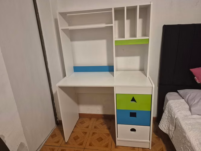 Escritorio Geométrico
