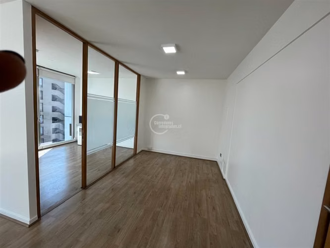 Oficina en arriendo en Las Condes