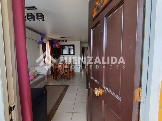 Casa en arriendo de 3 dormitorios en Ciudad del Sol, ECH
