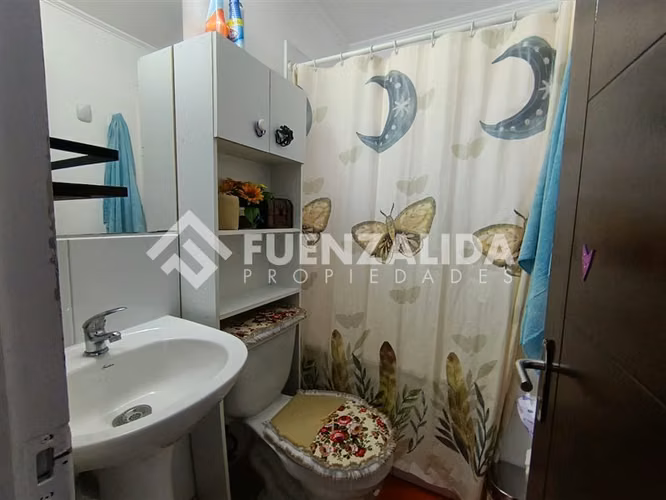 Casa en arriendo de 3 dormitorios en Ciudad del Sol, ECH