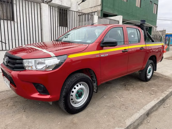 ARRIENDO CAMIONETA MINERA ACREDITADAS DESDE $900.000