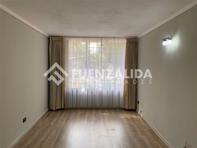 Arriendo Departamento Santiago 3 dormitorios Estacionamiento
