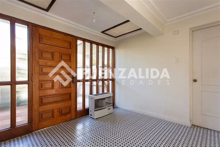 Casa 4D + 2B en Sebastián Elcano Gran Terreno de 402 m - Imagen 2