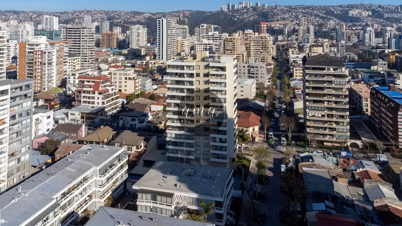 VENDE DEPARTAMENTO SEIS NORTE CON TRES PONIENTE VIÑA DEL MAR - Imagen 2