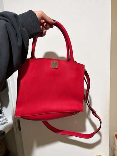 GUESS: Cartera roja - Imagen 2