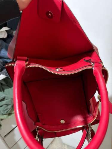 GUESS: Cartera roja - Imagen 4