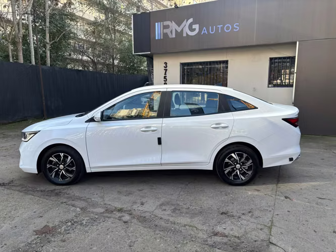 2026 Chevrolet Sail 1.5 NB LTZ T 4X2 SDN CVT AT 4P. - Imagen 2
