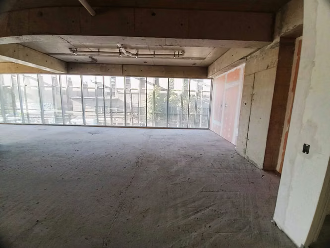 Gran local, Moderno edificio (180271)