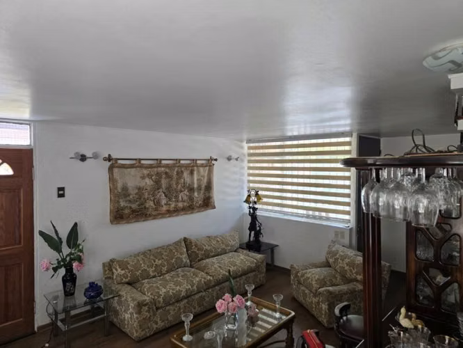 Oportunidad Casa en Condominio recién remodelada - Imagen 14
