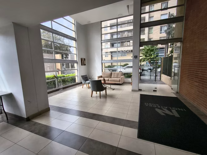 Venta Excelente departamento en Avda Inglarerra, 2D+2B,  + BD , conuna Independencia - Imagen 3
