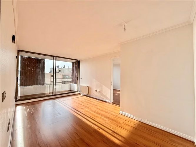 Departamento en arriendo de 1 dorm 2 baños en Ñuñoa