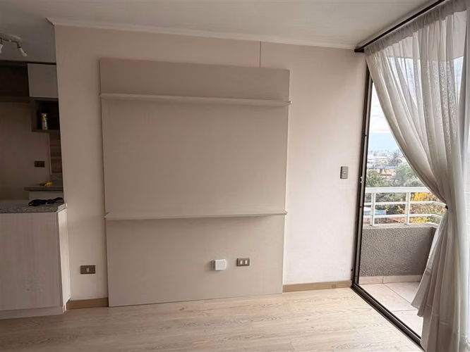 Departamento en venta de 3 dorm. 2 Baños Metro Bueras