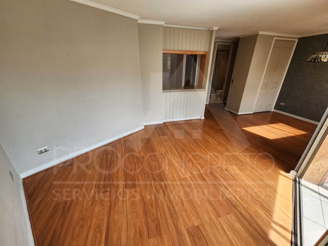 Arriendo depto 1 dorm ampliado + 2 baños, terraza norte, cerca Metro Chile España - Imagen 9