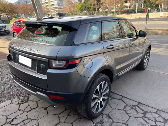 LAND ROVER EVOQUE 2.0T AUT. 4X4 2019 SÓLO 40.000 KM. - Imagen 5