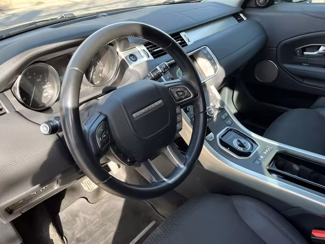 LAND ROVER EVOQUE 2.0T AUT. 4X4 2019 SÓLO 40.000 KM. - Imagen 11